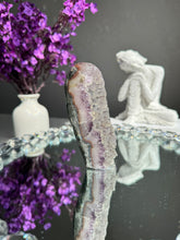 Load image into Gallery viewer, Green sugar on Amethyst cut base 2726