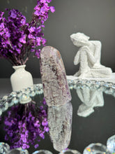 Load image into Gallery viewer, Green sugar on Amethyst cut base 2726