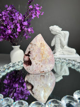 Load image into Gallery viewer, pink amethyst flame 2780