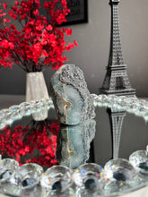 Load image into Gallery viewer, Black Amethyst cut base 2727