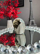 Load image into Gallery viewer, Black Amethyst cut base 2727