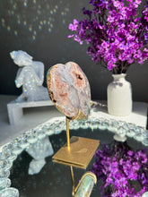Load image into Gallery viewer, Pink amethyst heart with agate 2817