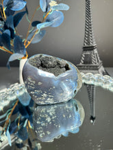 Load image into Gallery viewer, Black amethyst geode with agate 2728