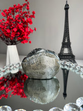 Load image into Gallery viewer, black amethyst cut base black amethyst geode 2681