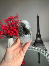 Load image into Gallery viewer, black amethyst cathedral 2678