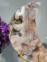 Load image into Gallery viewer, Extra large pink Amethyst moon with quartz 2931