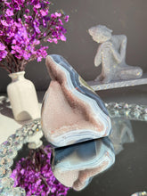 Load image into Gallery viewer, Druzy Amethyst flame with agate banding 2695