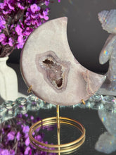 Load image into Gallery viewer, Lilac purple Pink amethyst moon healing crystals 3075