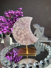 Load image into Gallery viewer, Druzy amethyst moon with pink. amethyst healing crystals 3072