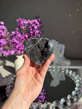 Load image into Gallery viewer, Druzy amethyst heart healing crystals 3066