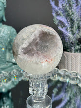 Load image into Gallery viewer, Druzy quartz sphere with amethyst 3152