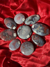 Load image into Gallery viewer, Swazi Agate Palm Stones