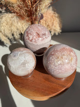 Load image into Gallery viewer, Pink Flower Agate Spheres