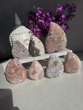 Load image into Gallery viewer, Pink Amethyst Flames