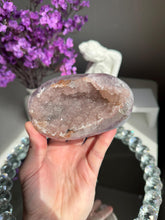 Load image into Gallery viewer, pink Rainbow sugar amethyst geode 3287