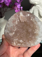 Load image into Gallery viewer, pink Rainbow amethyst geode 3287