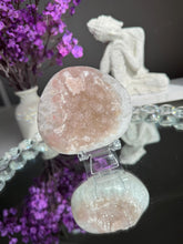 Load image into Gallery viewer, pink Rainbow amethyst geode 3287