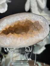 Load image into Gallery viewer, Orange sugar amethyst geode 3284