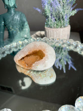 Load image into Gallery viewer, Orange sugar amethyst geode 3288