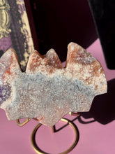 Load image into Gallery viewer, Druzy Pink Amethyst Bat Crystal Pink Amethyst Geode Tower High Quality Crystal for Healing Energy Balance and Home Decor 3219