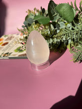 Load image into Gallery viewer, Rose Quartz Egg with Asterism Stone for Love Heart Chakra and Spiritual Healing 3326 E