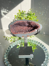 Load image into Gallery viewer, amethyst geode with green and red banding 2175