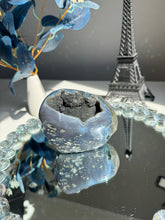 Load image into Gallery viewer, Black amethyst geode with agate  2728
