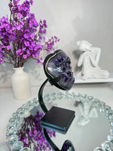 Load image into Gallery viewer, High quality Amethyst heart with black agate 2863
