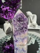 Load image into Gallery viewer, Pink amethyst with amethyst tower
