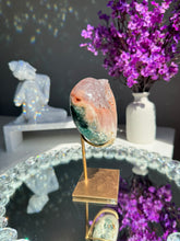 Load image into Gallery viewer, Druzy Pink amethyst heart 2818
