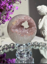 Load image into Gallery viewer, Druzy Amethyst sphere with pink rainbow 3119
