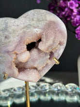 Load image into Gallery viewer, Pink amethyst heart 2817
