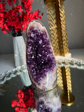 Load image into Gallery viewer, Amethyst cut base  with jasper banding healing crystals 2495
