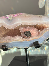 Load image into Gallery viewer, Pink amethyst geode with blue agate  2628
