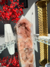 Load image into Gallery viewer, Druzy pink amethyst tower  2716
