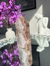 Load image into Gallery viewer, Druzy pink amethyst tower  2714
