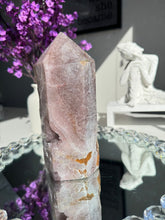 Load image into Gallery viewer, Druzy pink amethyst tower  2717
