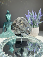 Load image into Gallery viewer, Jasper stalactite geode and agate   Healing crystals 2762
