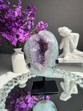 Load image into Gallery viewer, Amethyst geode Healing crystals 2763
