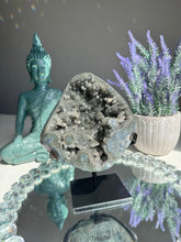 Load image into Gallery viewer, Jasper stalactite geode and agate   Healing crystals 2762
