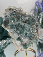 Load image into Gallery viewer, Green Flower amethyst 2920
