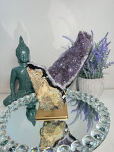 Load image into Gallery viewer, amethyst cluster with black agate banding 2833 shark
