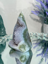 Load image into Gallery viewer, Druzy amethyst pendulum with agate and jasper banding 2916
