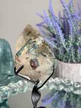 Load image into Gallery viewer, High quality Green tourmaline in quartz 2963
