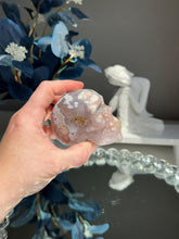Load image into Gallery viewer, flower agate skull 2974 healing crystals
