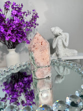 Load image into Gallery viewer, Druzy pink amethyst tower with amethyst 2950
