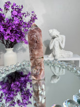 Load image into Gallery viewer, Druzy pink amethyst tower 2948
