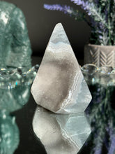 Load image into Gallery viewer, Druzy agate pendulum  healing crystals 2914
