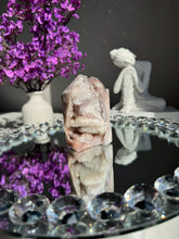 Load image into Gallery viewer, Druzy Pink amethyst tower 2996
