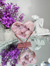 Load image into Gallery viewer, Druzy Pink amethyst heart with amethyst healing crystals 2846
